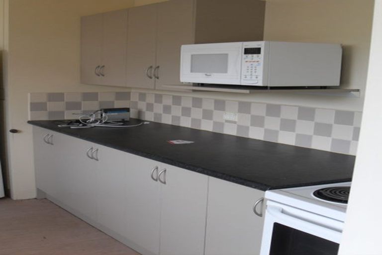 Photo of property in 36 Clyde Street, North Dunedin, Dunedin, 9016