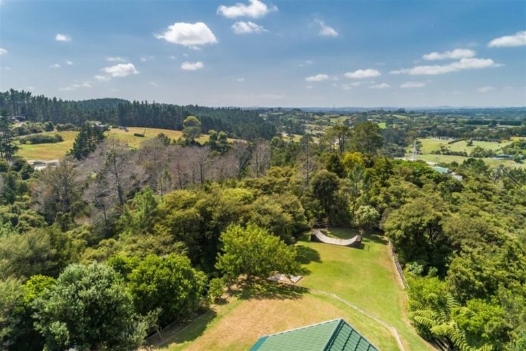 Photo of property in 47 Pinetone Road, Kumeu, 0892