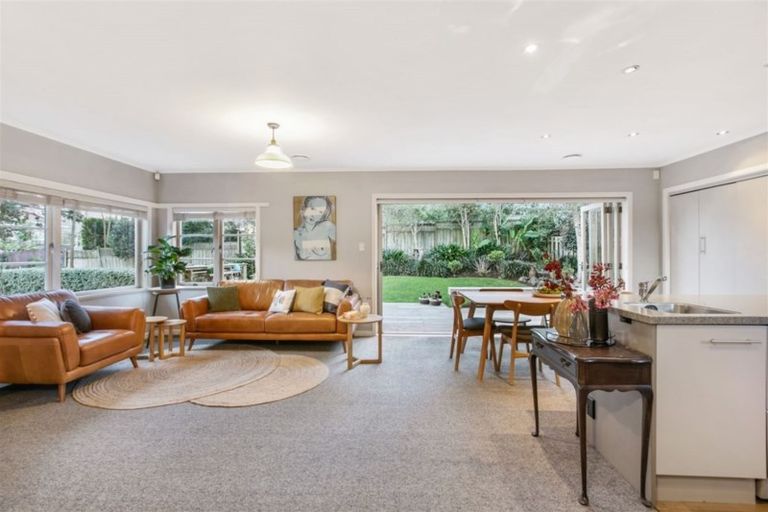 Photo of property in 23 Linwood Avenue, Mount Albert, Auckland, 1025