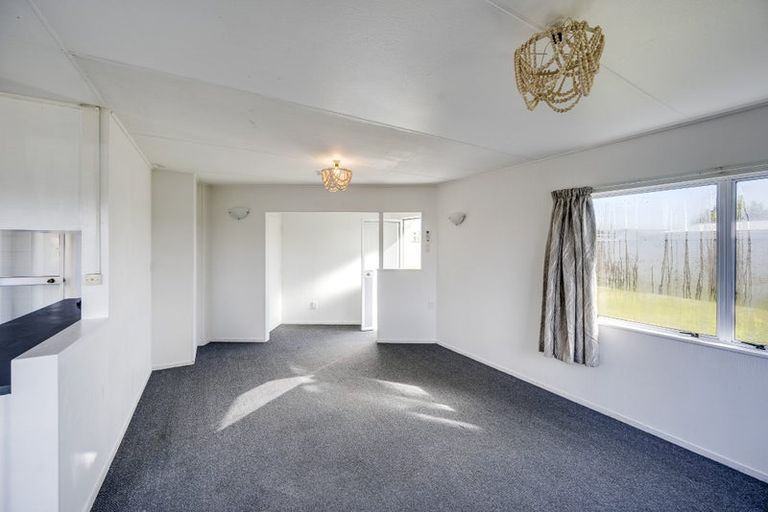 Photo of property in 355 Flaxmere Avenue, Flaxmere, Hastings, 4120