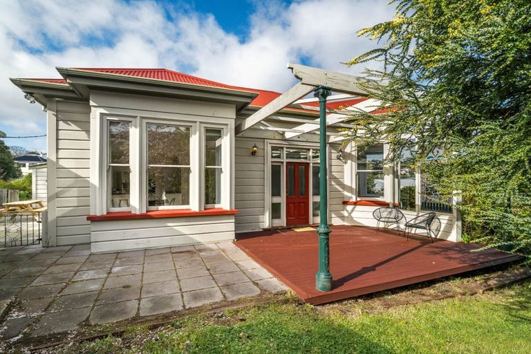 Photo of property in 30 Currie Street, Port Chalmers, 9023