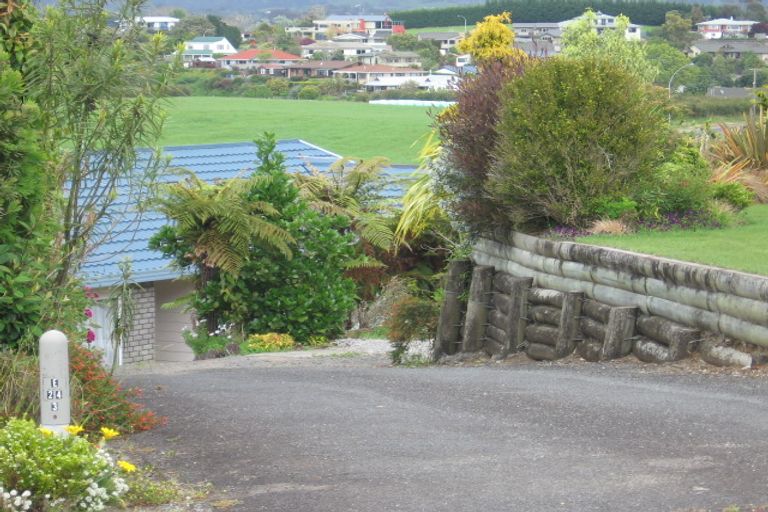 Photo of property in 57 Coppelia Avenue, Omokoroa, 3114