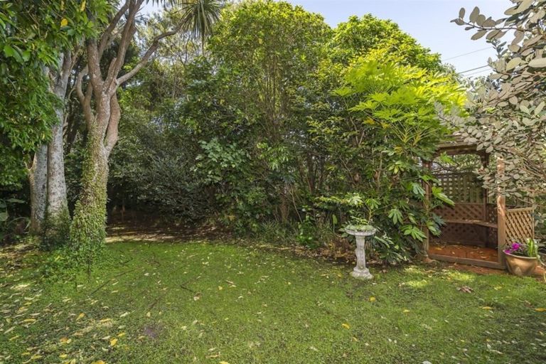Photo of property in 172 Paremata Road, Paremata, Porirua, 5024