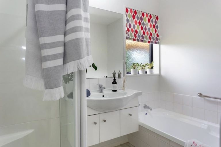 Photo of property in 7 Willowside Place, Amberley, 7410