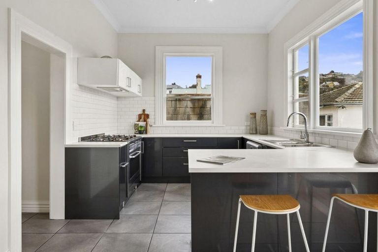 Photo of property in 136 Taieri Road, Kaikorai, Dunedin, 9010