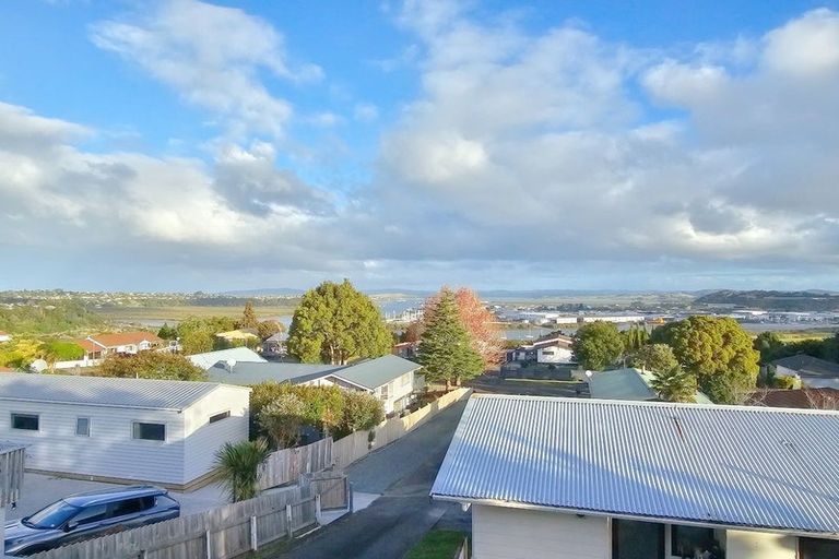 Photo of property in 35 Eureka Place, Parahaki, Whangarei, 0112