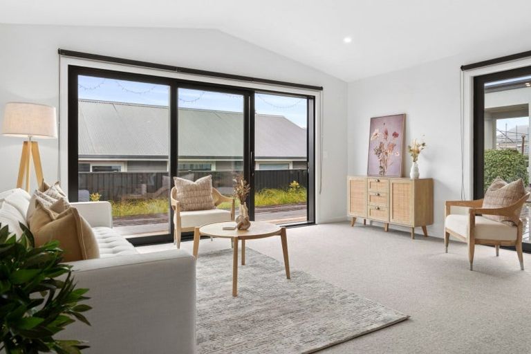 Photo of property in 7 Landsborough Lane, Wanaka, 9305