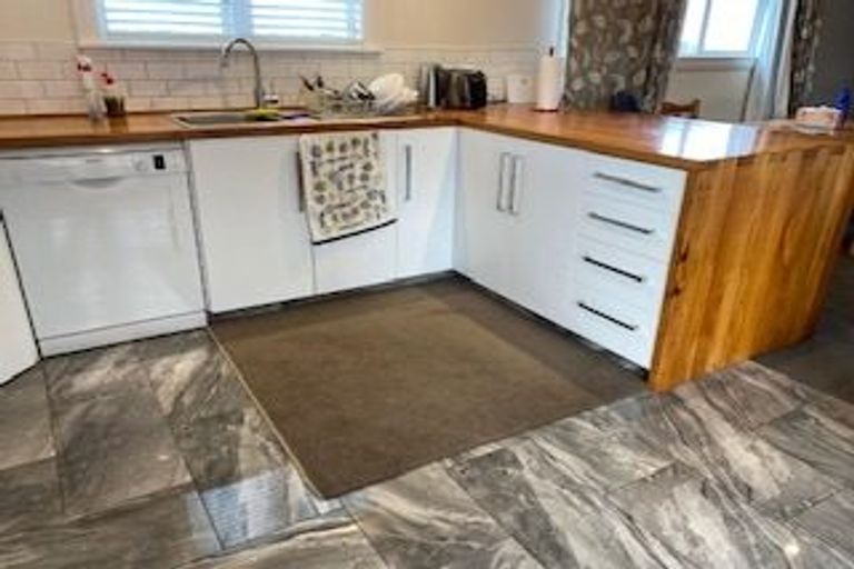 Photo of property in 15 Derby Street, Feilding, 4702