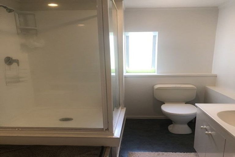 Photo of property in 2/54 Litten Road, Cockle Bay, Auckland, 2014