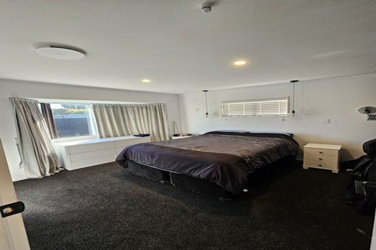 Photo of property in 19b Aorangi Road, Paraparaumu, 5032