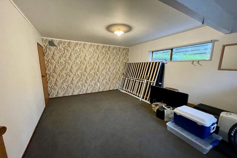 Photo of property in 2/60 Truscott Avenue, Johnsonville, Wellington, 6037