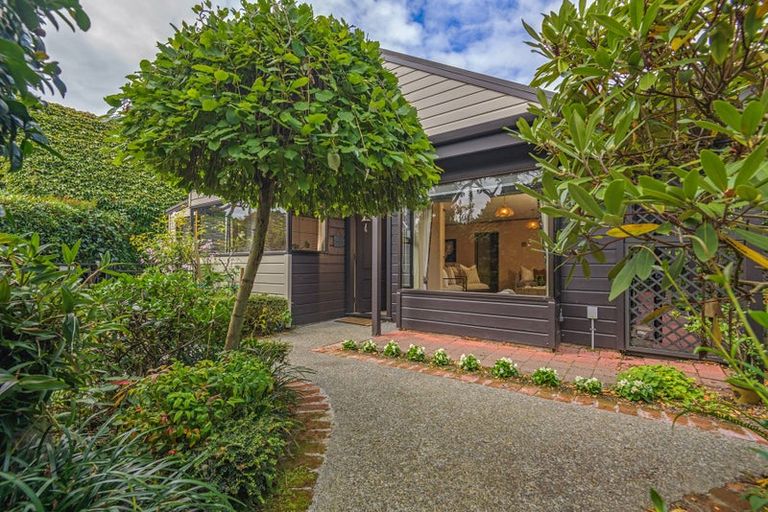 Photo of property in 3 Franklin Avenue, Hokowhitu, Palmerston North, 4410