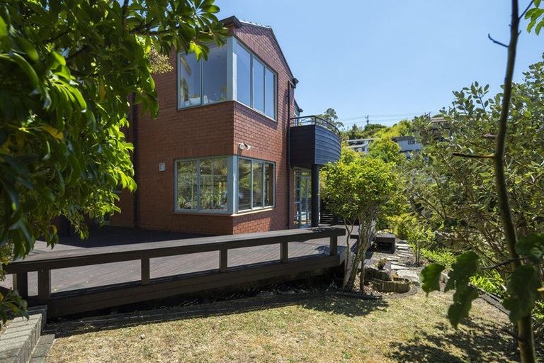 Photo of property in 42 Penguin Drive, Murrays Bay, Auckland, 0630