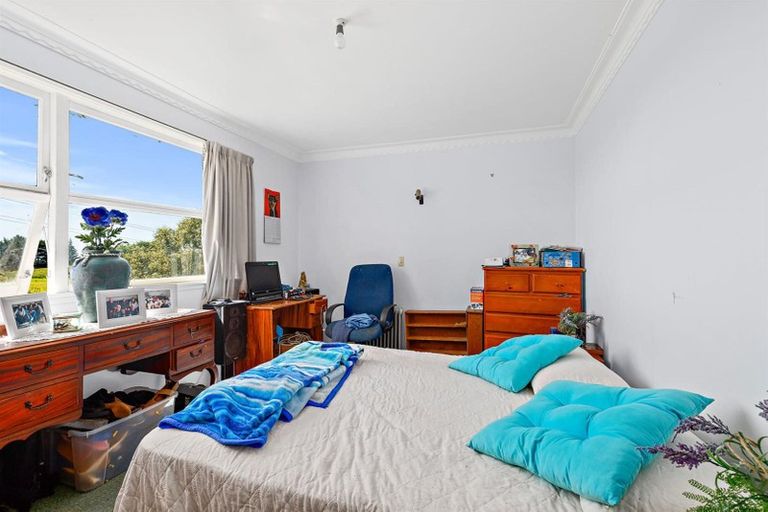 Photo of property in 2850 South Head Road, South Head, Helensville, 0874