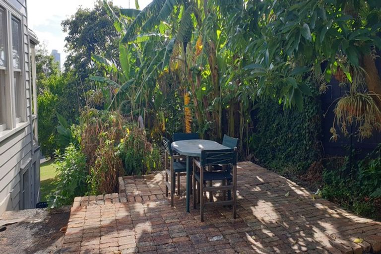 Photo of property in 41 Wood Street, Freemans Bay, Auckland, 1011