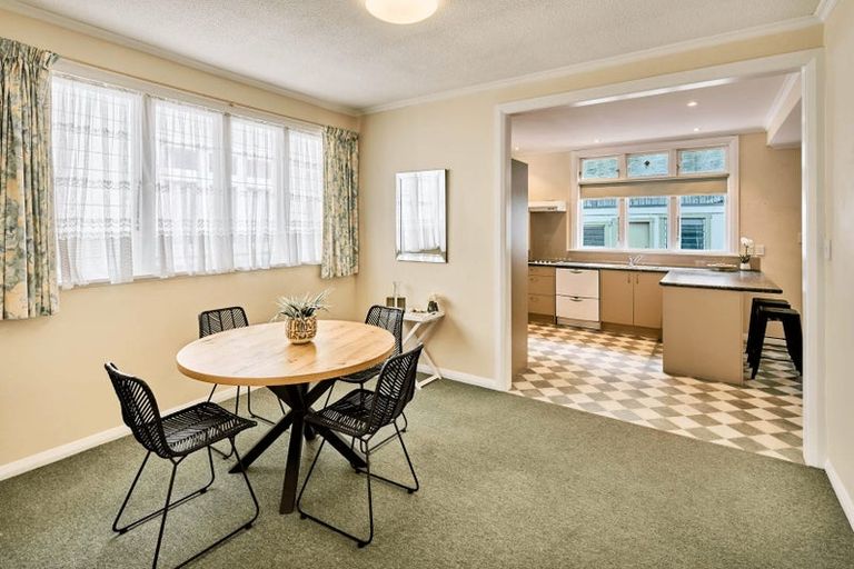 Photo of property in 42 Rintoul Street, Newtown, Wellington, 6021