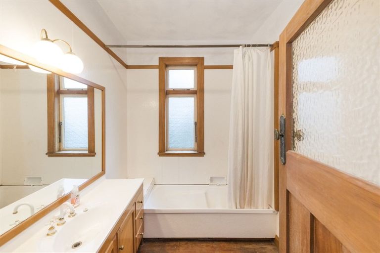 Photo of property in 29 Worcester Street, West End, Palmerston North, 4410