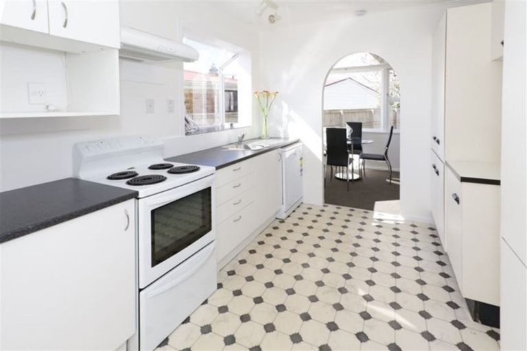 Photo of property in 21 Sheridan Street, Silverdale, Hamilton, 3216