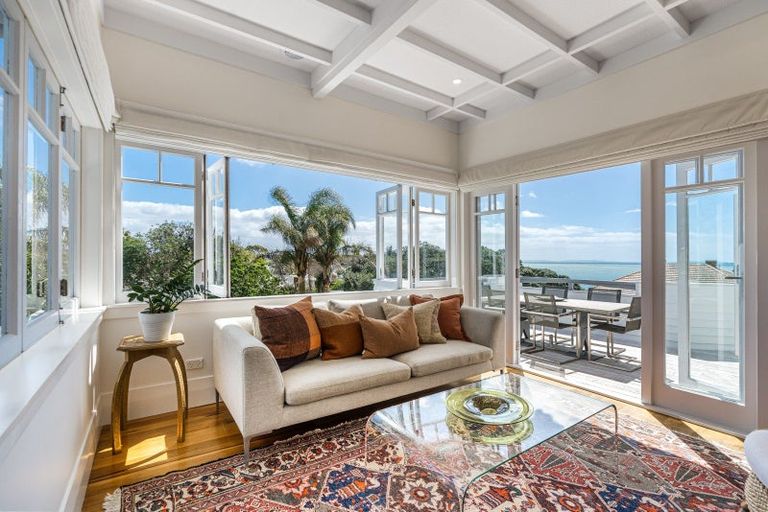 Photo of property in 14 Macky Avenue, Devonport, Auckland, 0624