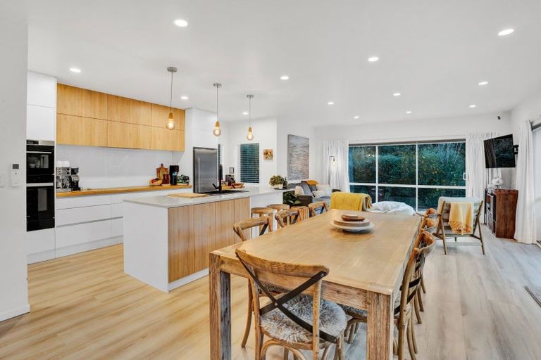 Photo of property in 14a Clawton Street, Westown, New Plymouth, 4310