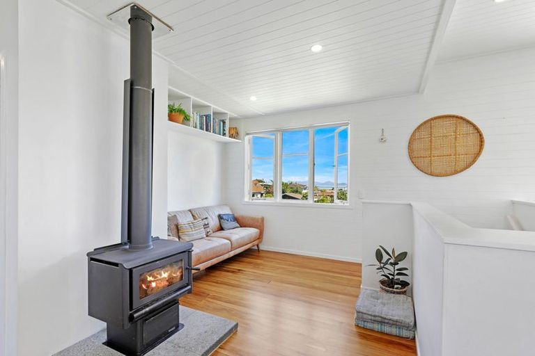 Photo of property in 2/29 Puriri Street, Hilltop, Taupo, 3330