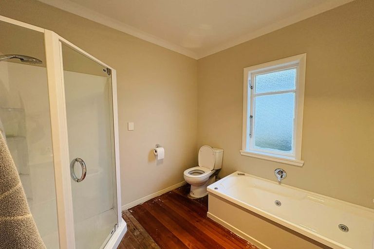 Photo of property in 430 Ruahine Street, Terrace End, Palmerston North, 4410