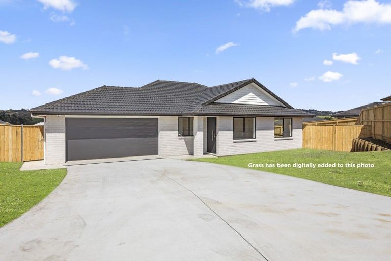 Photo of property in 120 Hitchen Road, Pokeno, 2402