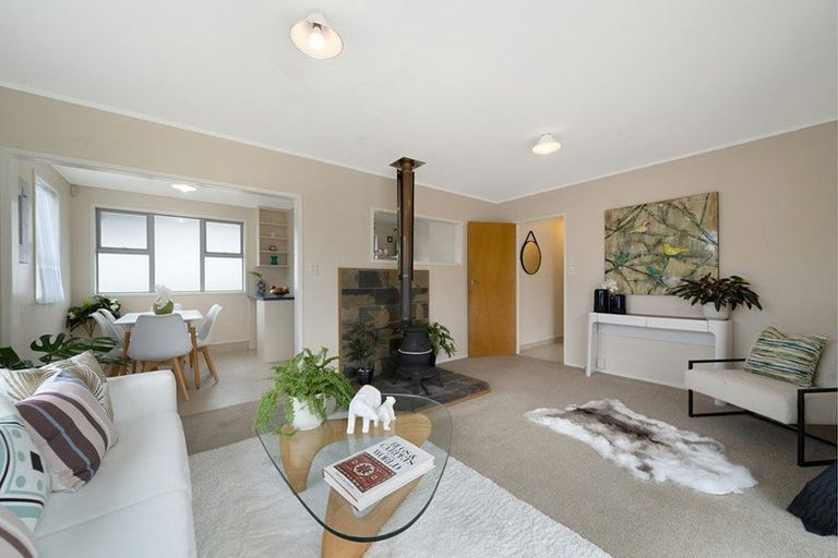 Photo of property in 29 Glynnbrooke Street, Te Atatu South, Auckland, 0610