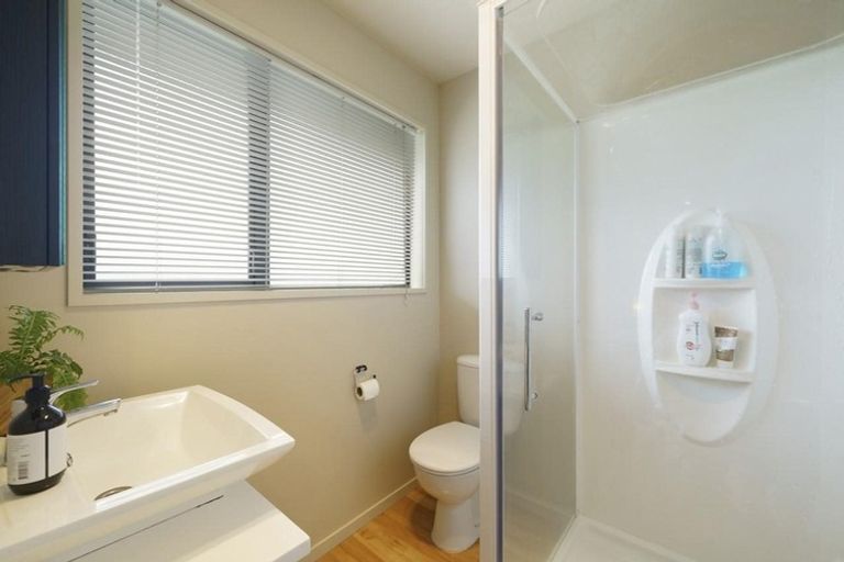 Photo of property in 22 Aotea Drive, Aotea, Porirua, 5024