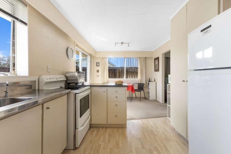 Photo of property in 205b Parklands Avenue, Bell Block, New Plymouth, 4312