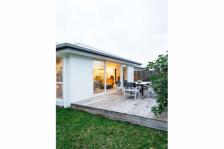 Photo of property in 73d Riddell Road, Kerikeri, 0230
