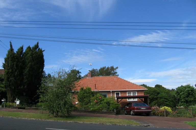 Photo of property in 77 Moa Road, Point Chevalier, Auckland, 1022