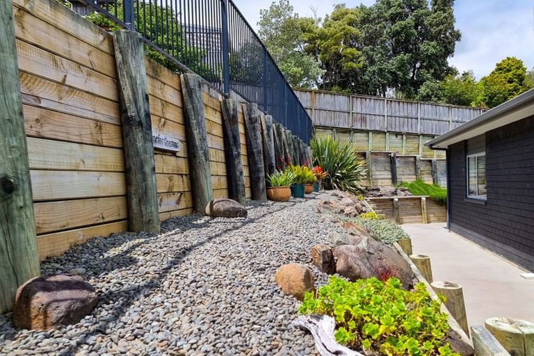 Photo of property in 2886 Long Bay Road, Wyuna Bay, Coromandel, 3581