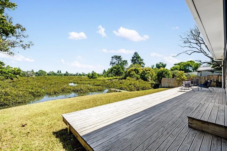 Photo of property in 1/40 Queen Mary Avenue, New Lynn, Auckland, 0600