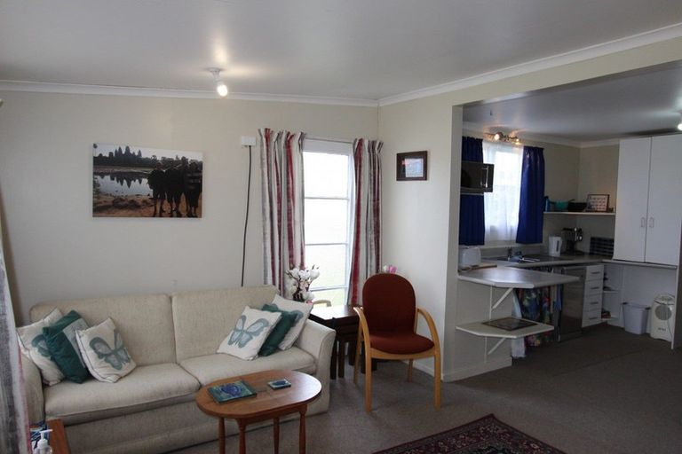 Photo of property in 18 Tyndall Street, Pahiatua, 4910