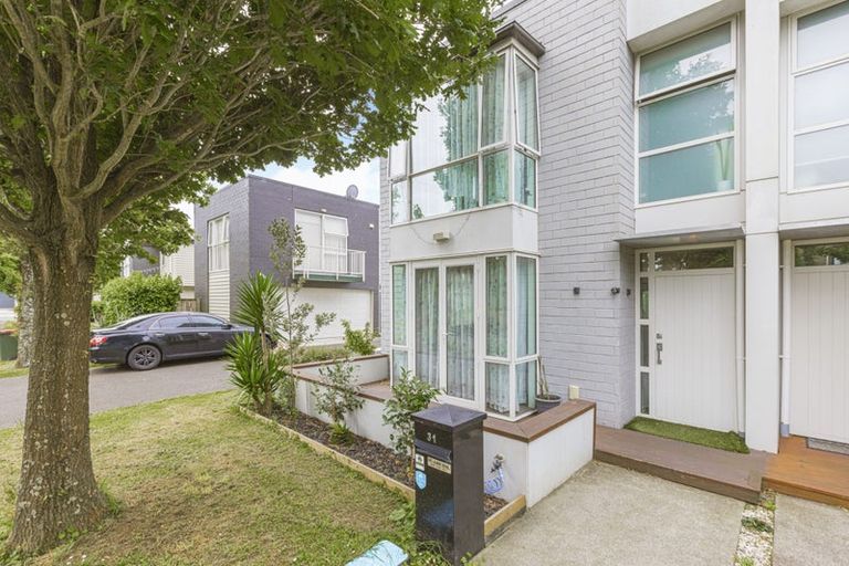 Photo of property in 31 Hakawai Avenue, Takanini, 2112