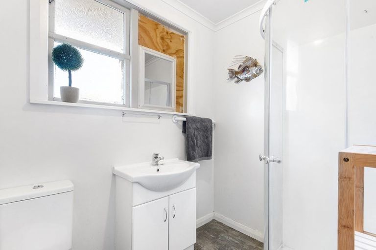 Photo of property in 43 Doon Street, Mosgiel, 9024