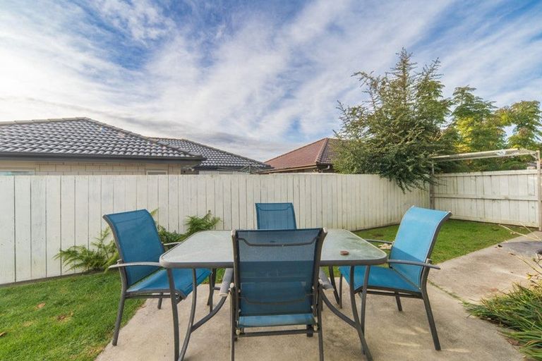 Photo of property in 12 Emmadale Lane, Hamilton East, Hamilton, 3216