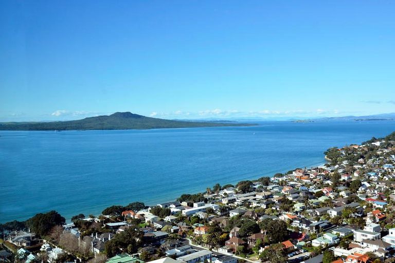 Photo of property in Sentinel Apartments, 2603/3 Northcroft Street, Takapuna, Auckland, 0622