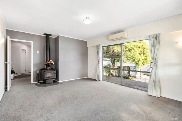 Photo of property in 4 Azalea Place, Waiuku, 2123