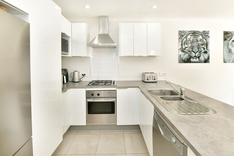 Photo of property in 67 Alverna View, Gulf Harbour, Whangaparaoa, 0930