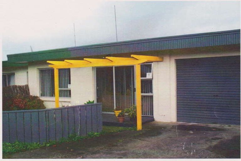 Photo of property in 6/9 Vine Street, Mangere East, Auckland, 2024