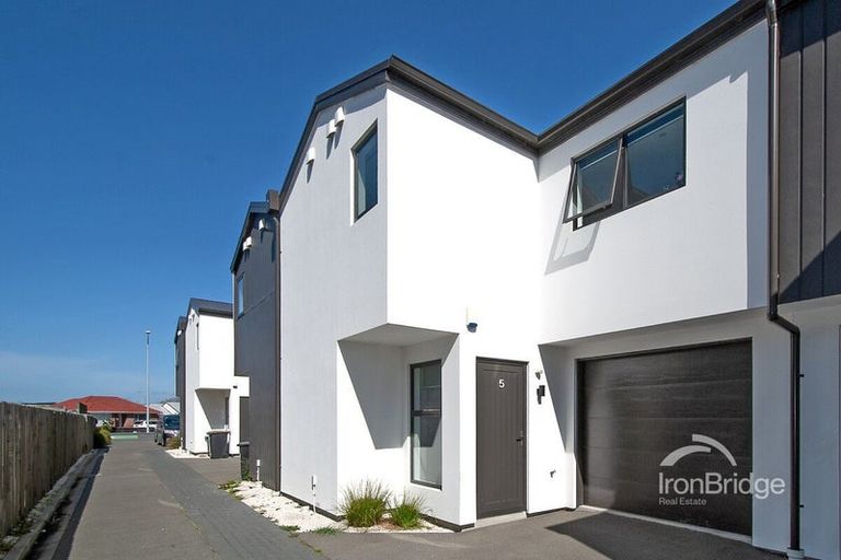 Photo of property in 5/464 Main South Road, Hornby, Christchurch, 8042