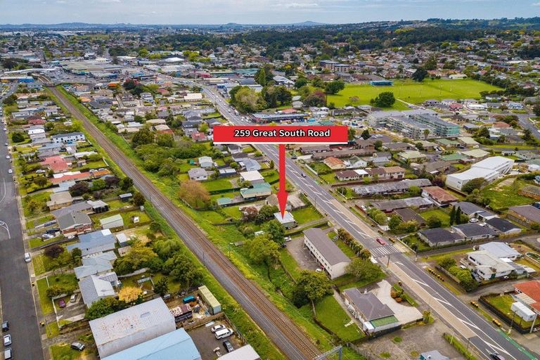 Photo of property in 259 Great South Road, Manurewa, Auckland, 2102