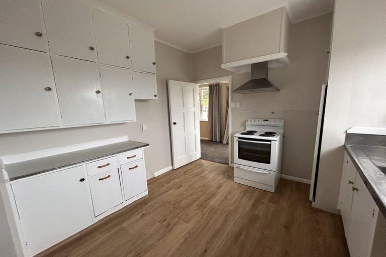 Photo of property in 30 Savage Crescent, West End, Palmerston North, 4412