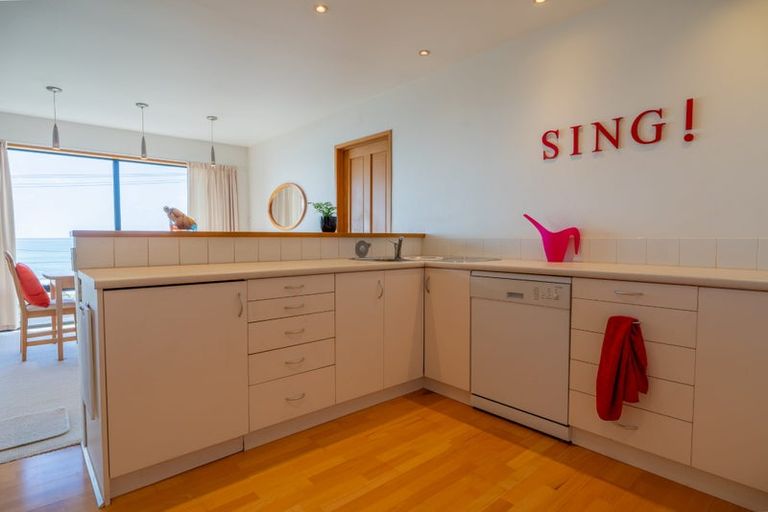 Photo of property in 35 Harbour Terrace, Kakanui, Oamaru, 9495