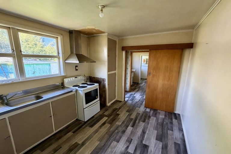 Photo of property in 3 Whakauru Street, Tokoroa, 3420