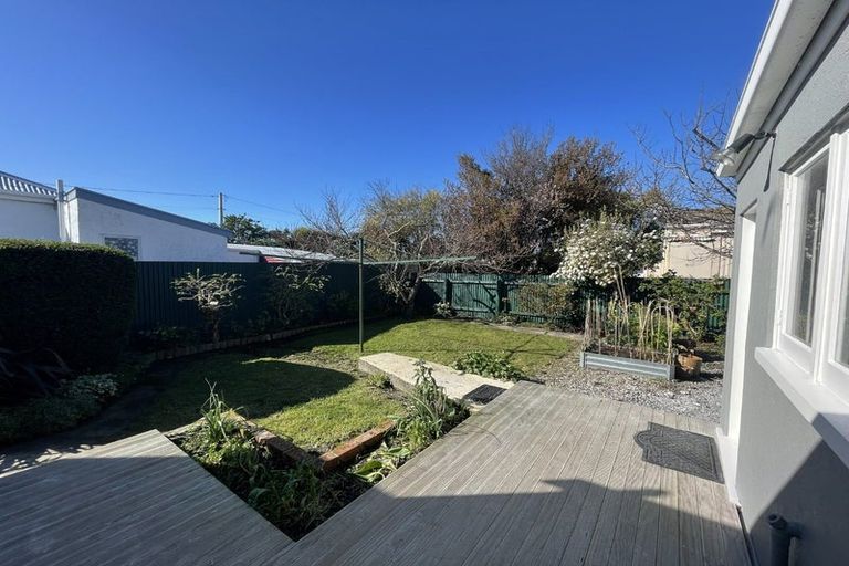 Photo of property in 91 Oxford Street, South Dunedin, Dunedin, 9012