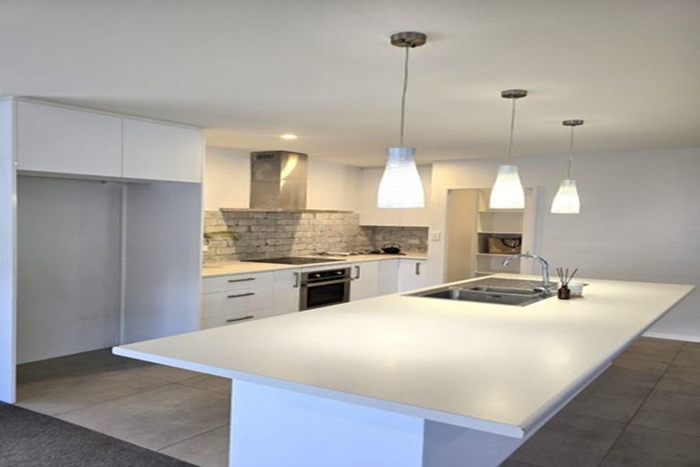 Photo of property in 2 Peter Burke Way, Pyes Pa, Tauranga, 3112