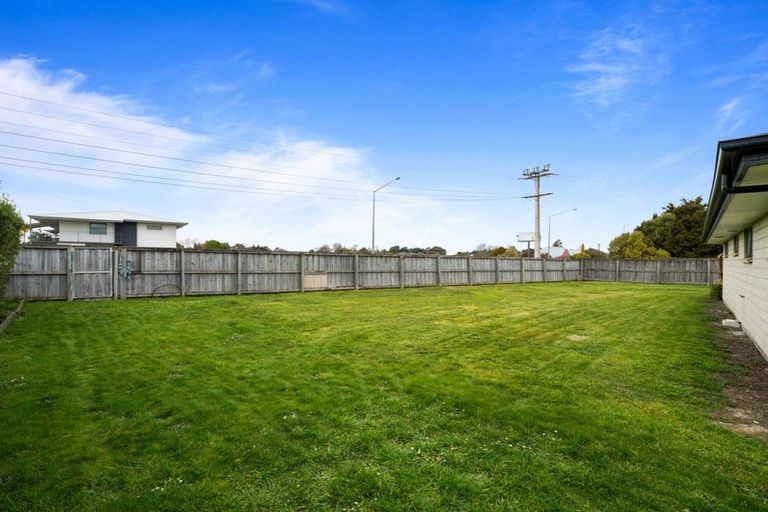 Photo of property in 4 Rangiora Woodend Road, Woodend, 7610